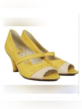 Fly London Yellow Leather Peep Toe Mary Jane Heels Size 37 (7)